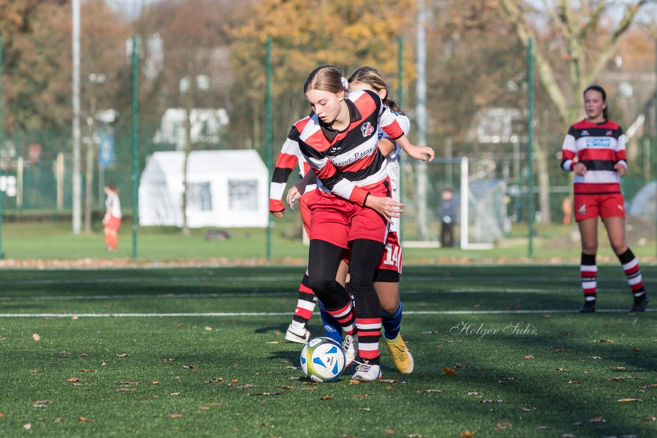 Bild 202 - wCJ Hamburger SV - Altona 93 : Ergebnis: 8:1